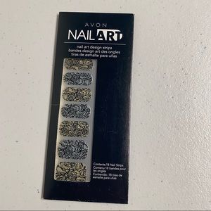 NWOT Avon Nail Art - Dozen Roses.